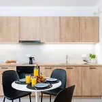 Komfortowe Apartamenty Z Garazem - Lodz Fuzja Milionowa