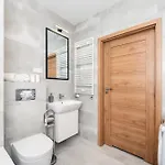 公寓 Komfortowe Apartamenty Z Garazem - Lodz Fuzja Milionowa 罗兹