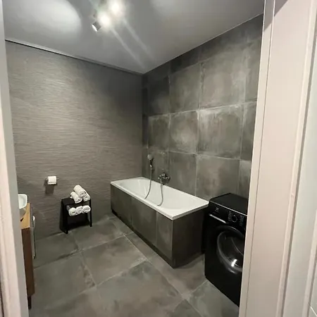 Komfortowe Z Garazem Na Milionowej Apartment *