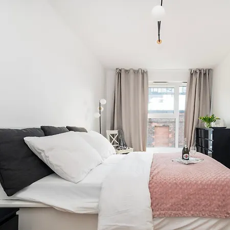 公寓 Komfortowe Apartamenty Z Garazem - Lodz Fuzja Milionowa
