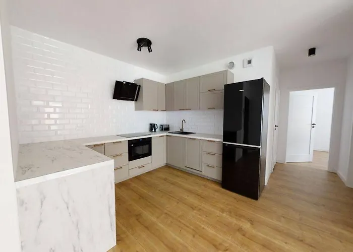 Komfortowe Z Garazem Na Milionowej *