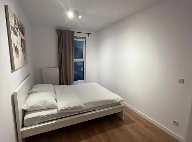 Komfortowe Z Garazem Na Milionowej